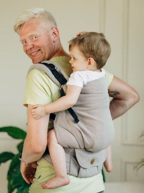 LennyPreschool carrier for toddlers and preschoolers