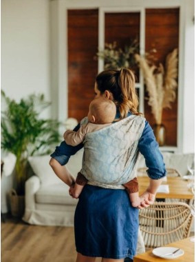 LennyLamb baby wrap – ergonomic and soft from birth to preschool