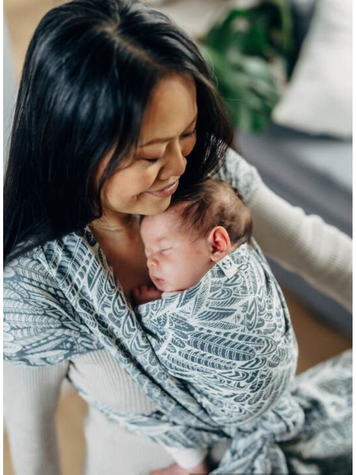 LennyLamb baby wrap – ergonomic and soft from birth to preschool