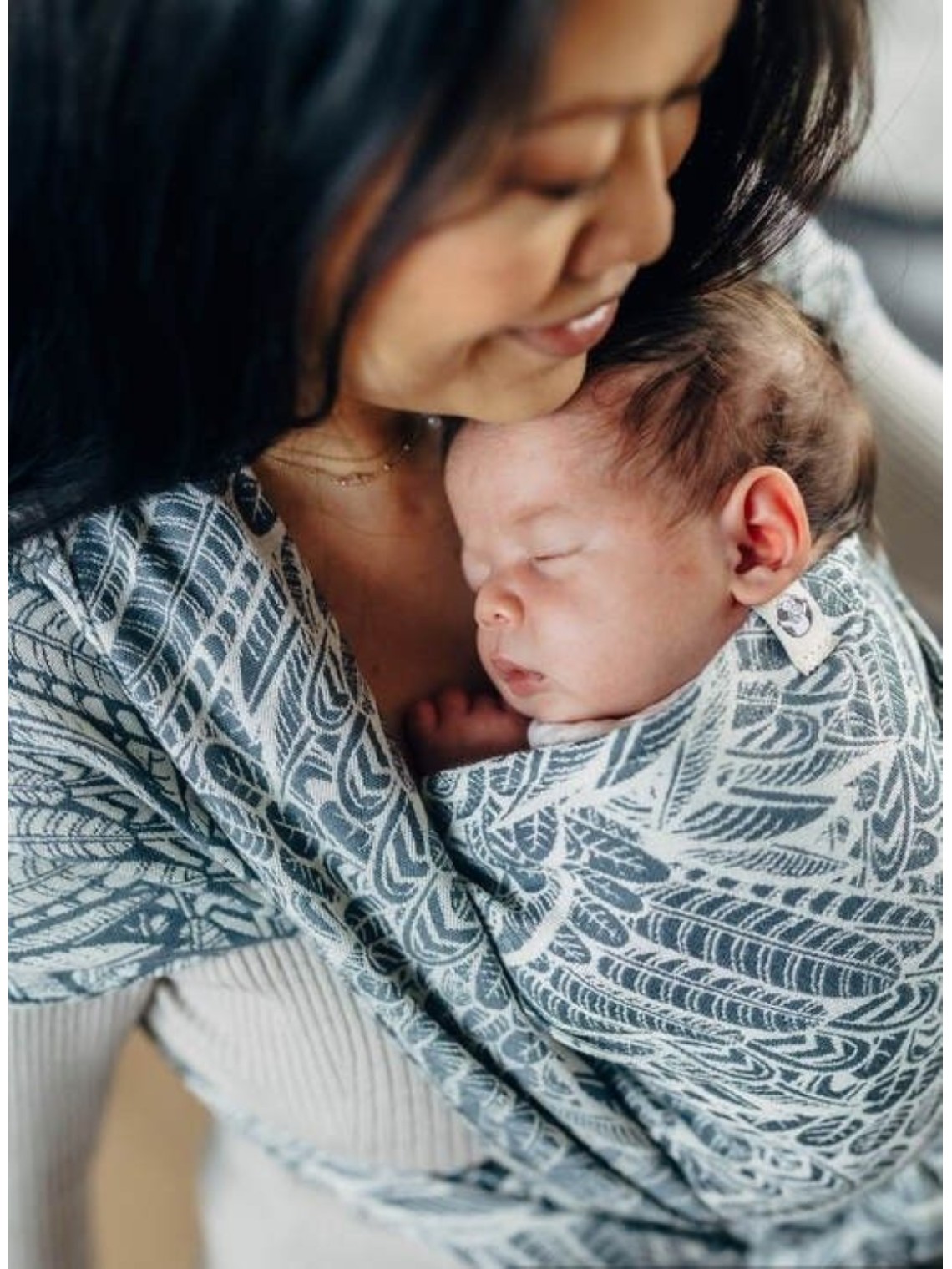 LennyLamb baby wrap – ergonomic and soft from birth to preschool