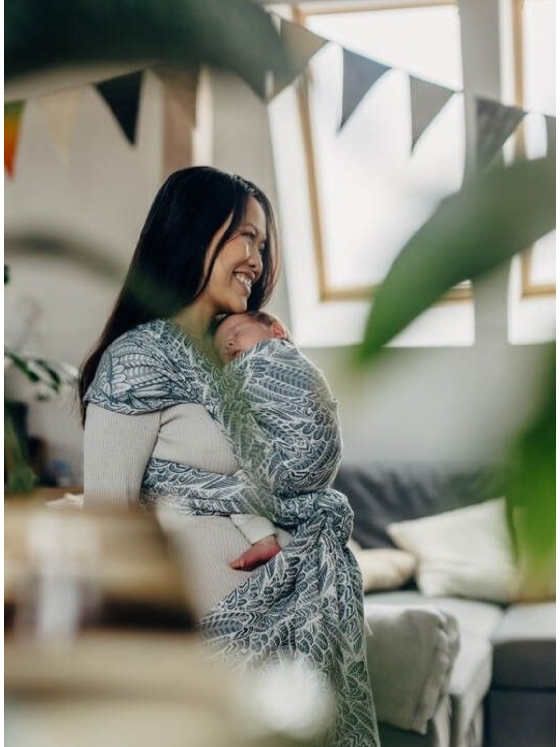 LennyLamb baby wrap – ergonomic and soft from birth to preschool