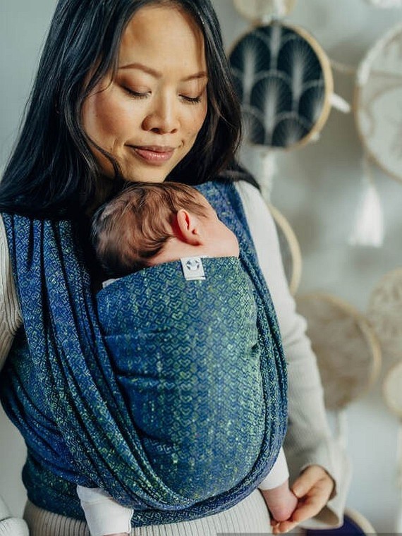 LennyLamb chusta – od noworodka do przedszkolaka, z komfortem