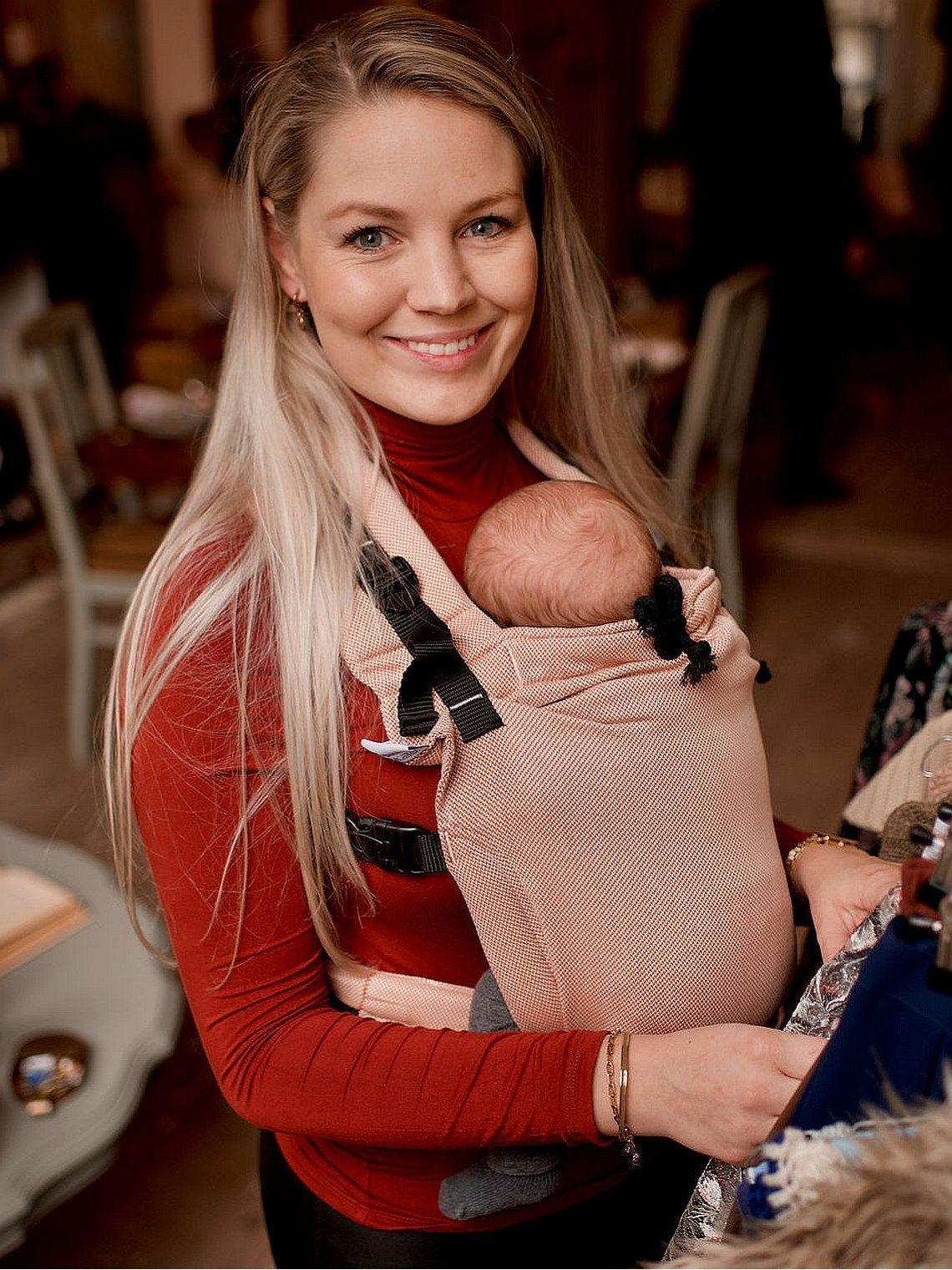 Pure Baby Love Cross & Go – proste i wygodne nosidełko dla niemowląt