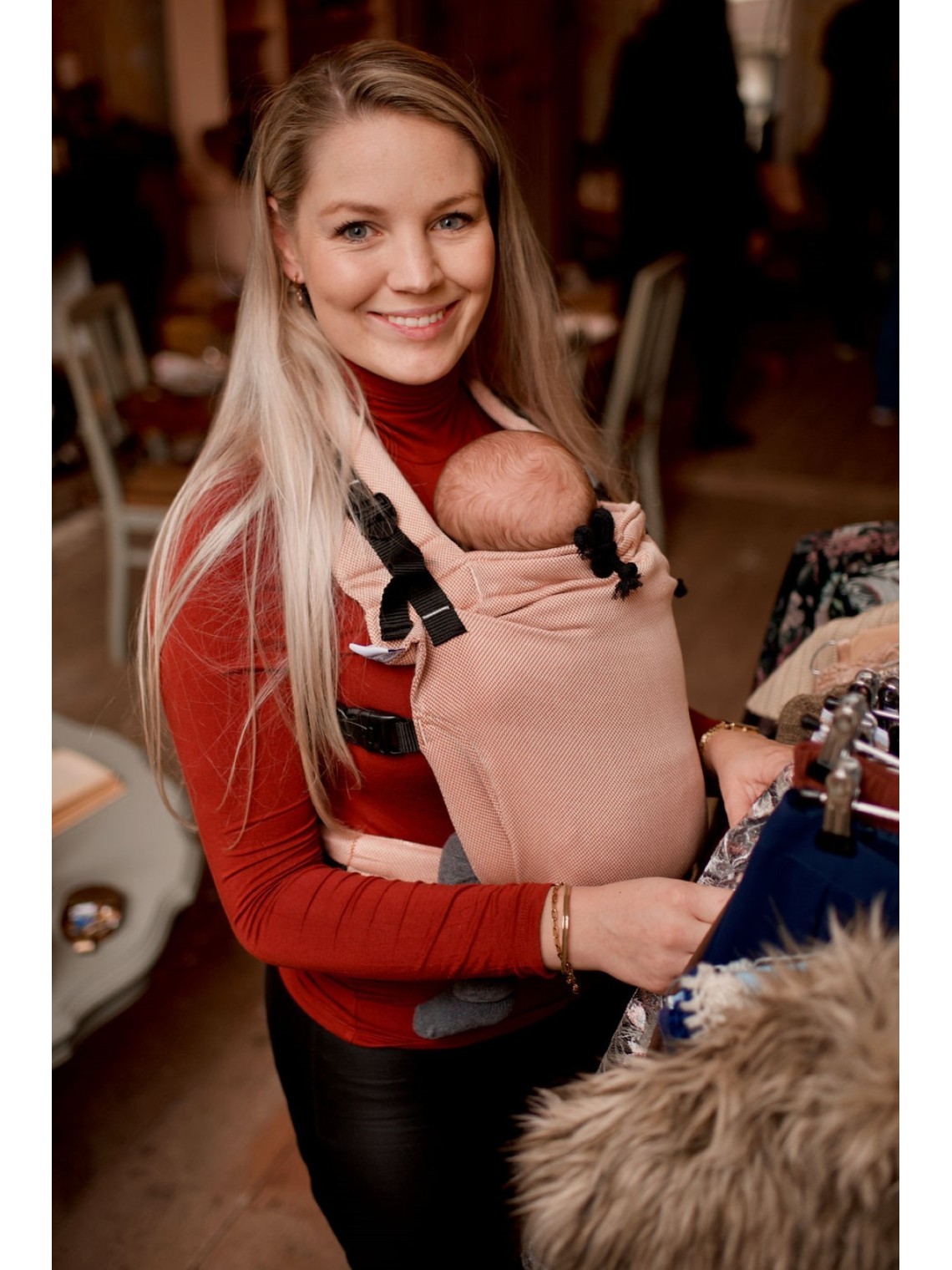 Pure Baby Love Cross & Go – proste i wygodne nosidełko dla niemowląt