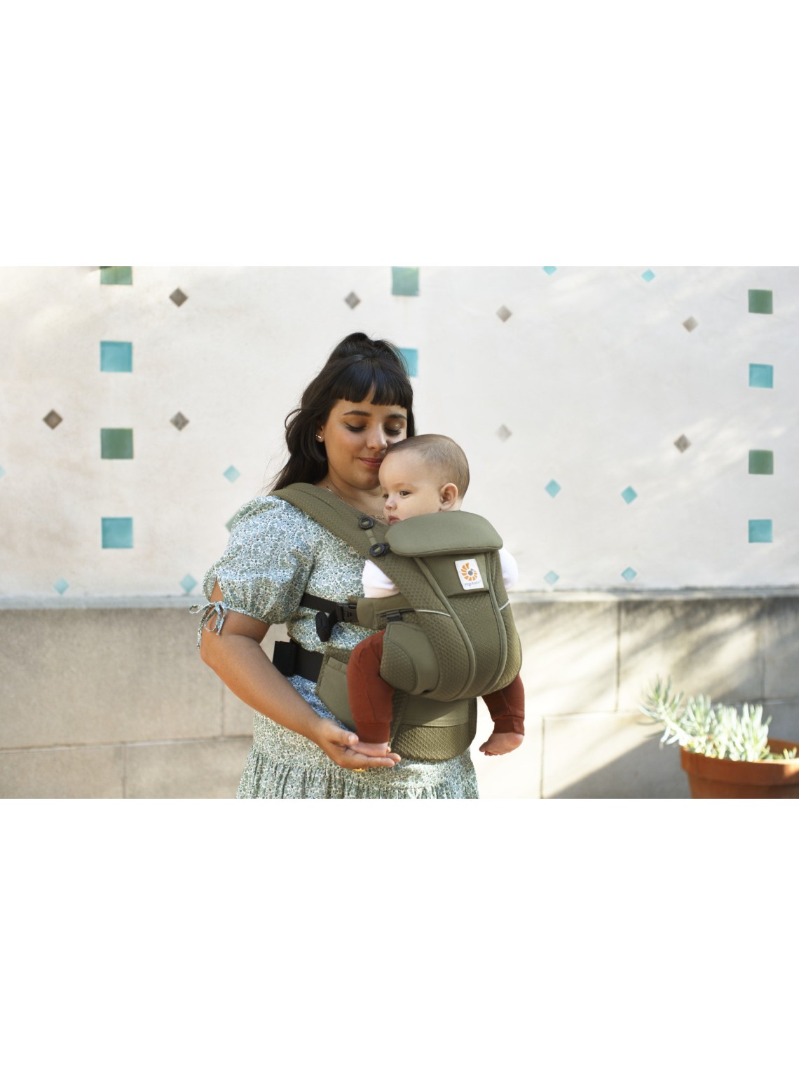 Ergobaby Omni Breeze – breathable comfort from newborn to toddler