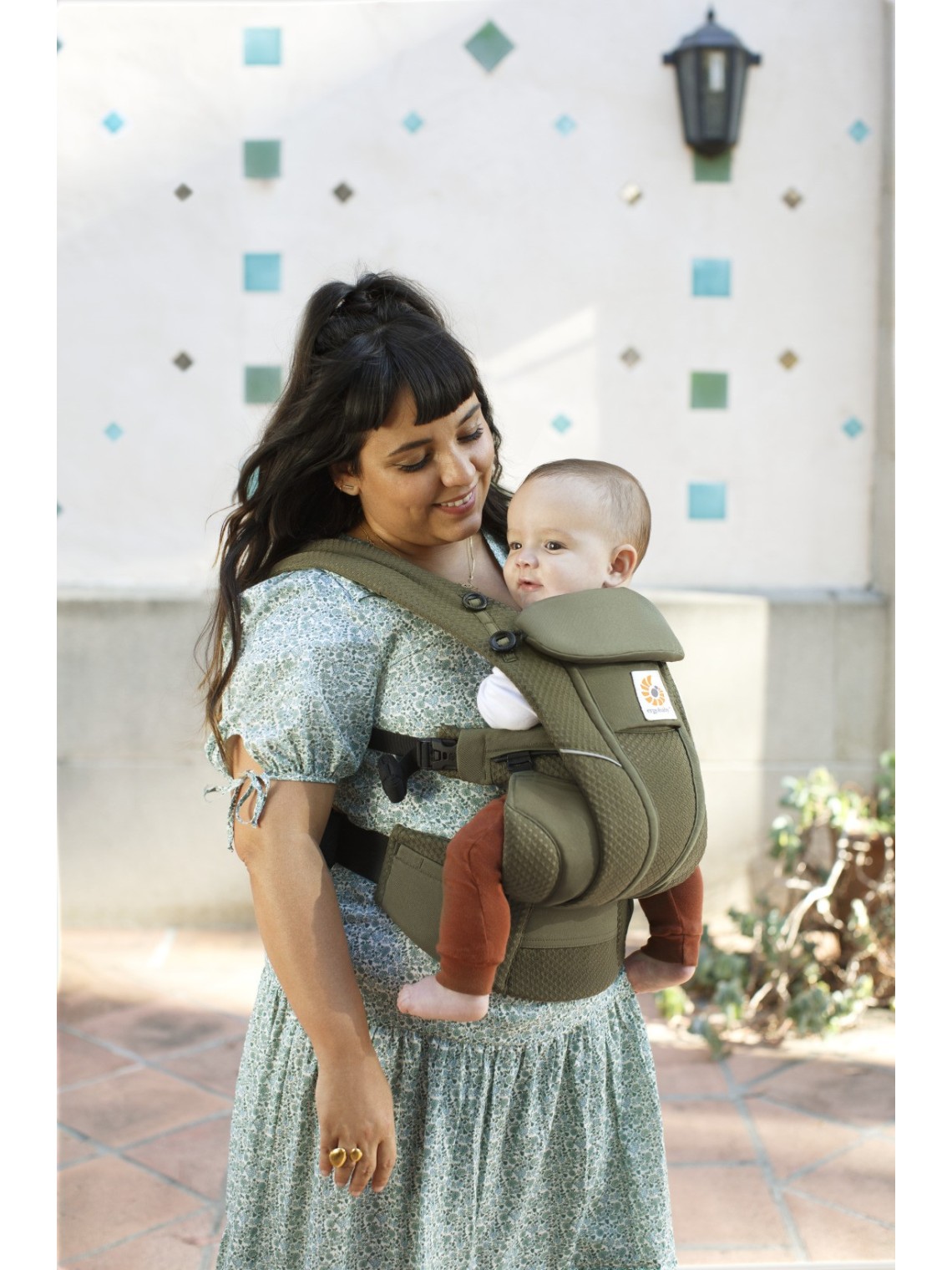 Ergobaby Omni Breeze – breathable comfort from newborn to