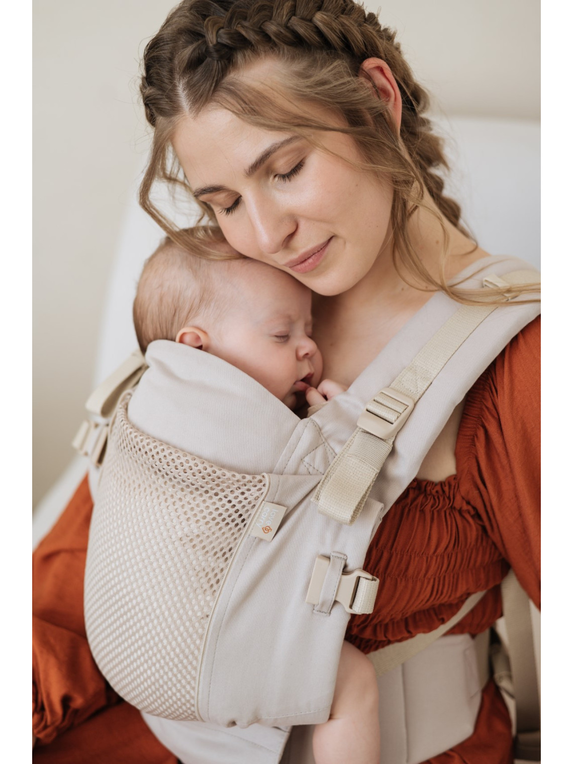 Quokkababy E-Carrier ergonomic baby carrier – maximum adaptability from day one