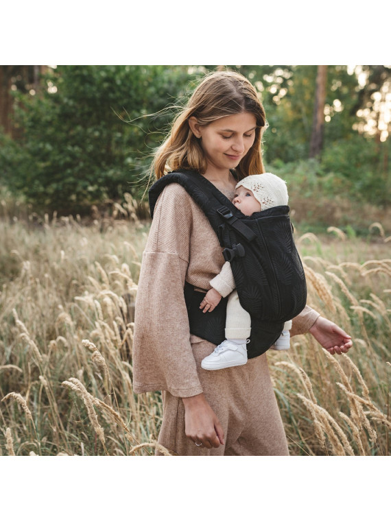 Quokkababy E-Carrier ergonomic baby carrier – maximum adaptability from day one