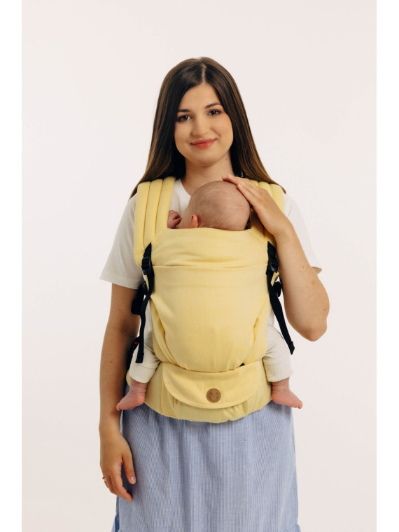 LennyLight – lightweight and intuitive baby carrier