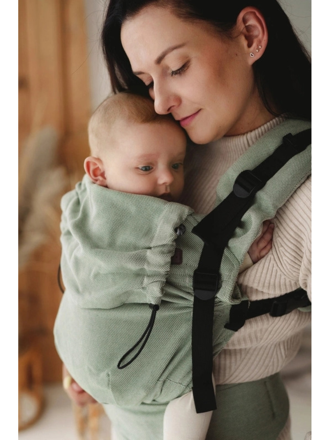 Little Frog Prime – lightweight, breathable newborn carrier