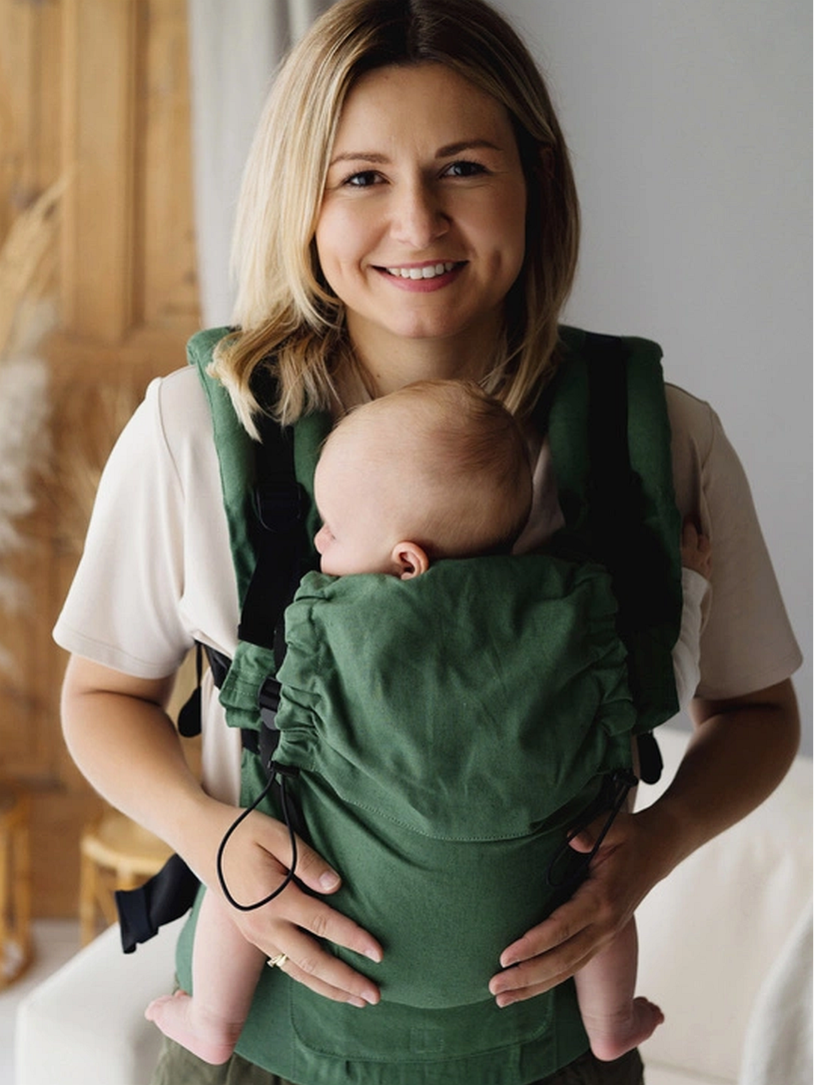 Little Frog Prime – lightweight, breathable newborn carrier