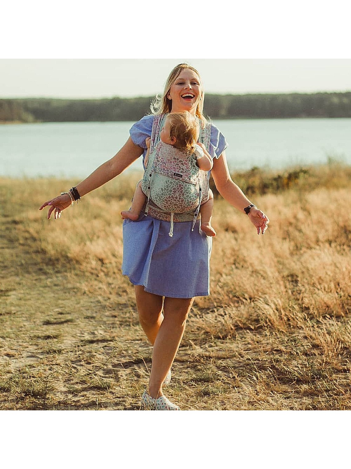 DidyKlick 4u – ergonomiczne nosidełko z regulowanym pasem